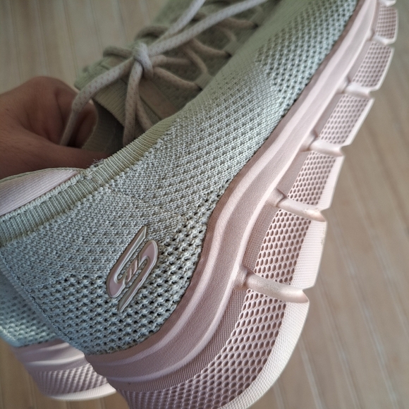 Skechers BOBS Step And Go 117122/NAT Natural Comfort Lightweight Slip In Sneaker - Picture 5 of 11